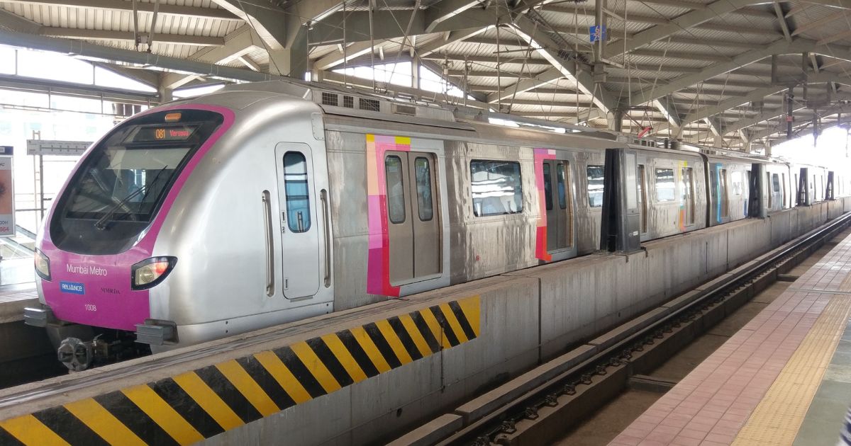 Maharashtra govt abandons Metro-1 buy-out plan,  to resolve debt crisis