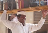 Flipkart ties up with Mumbai dabbawalas for last-mile delivery