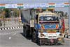Pakistan looks to trade boost as India lifts ban