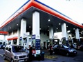 India cuts petrol, diesel prices to offset oil rise, rupee losses